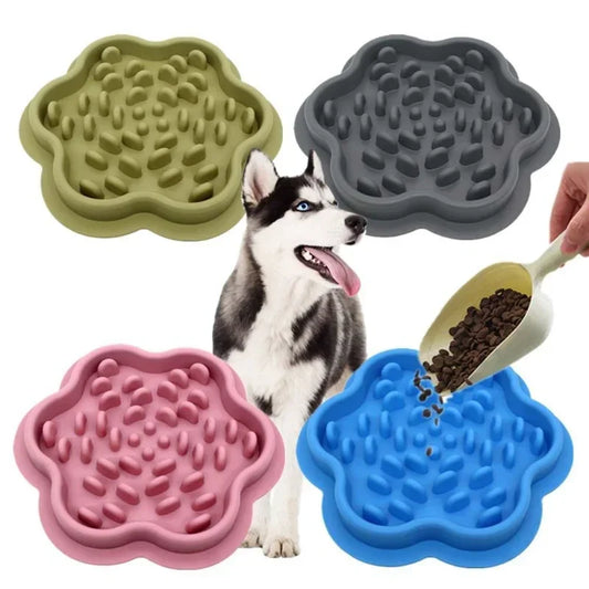 Hign-concerned Silicone Pet Licking Pad For Cats And Dogs Slow Feed Non Slip Placemat